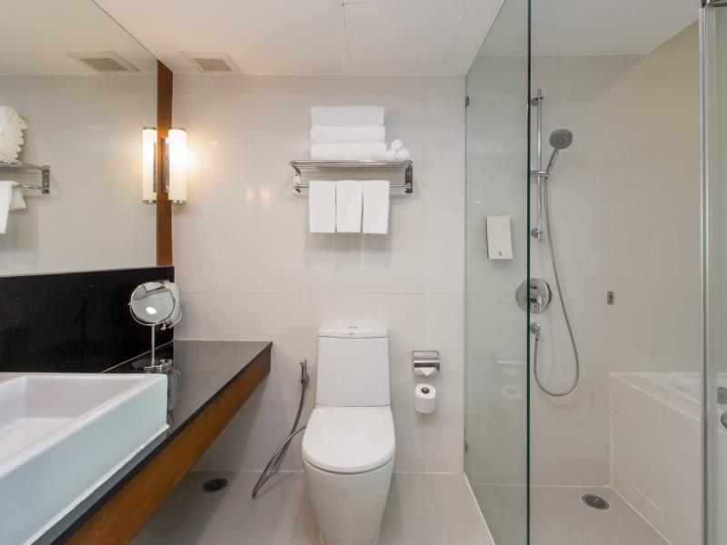 Ramada Plaza Menam Riverside Bangkok