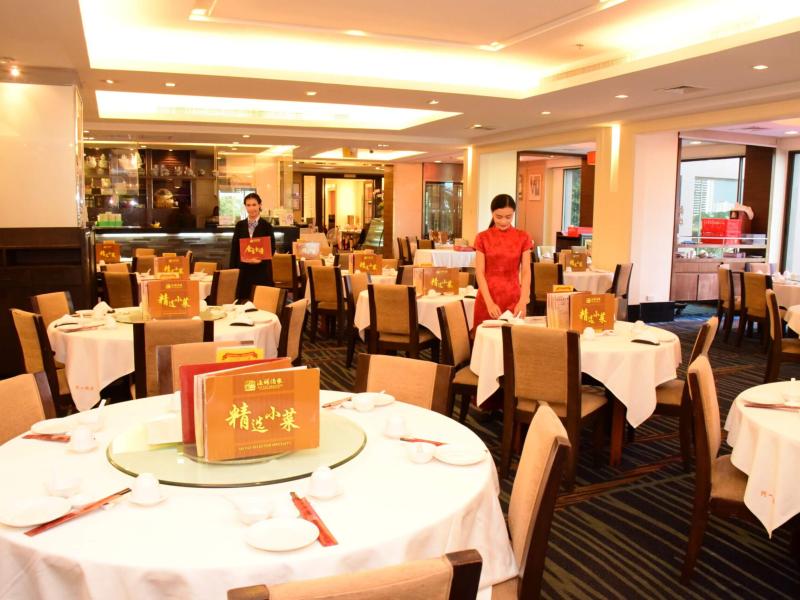 Ramada Plaza Menam Riverside Bangkok