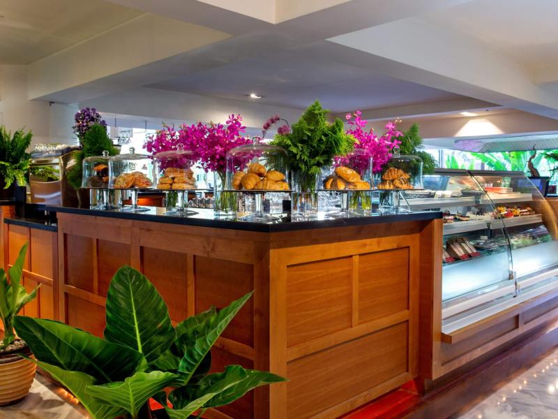 Ramada Plaza Menam Riverside Bangkok