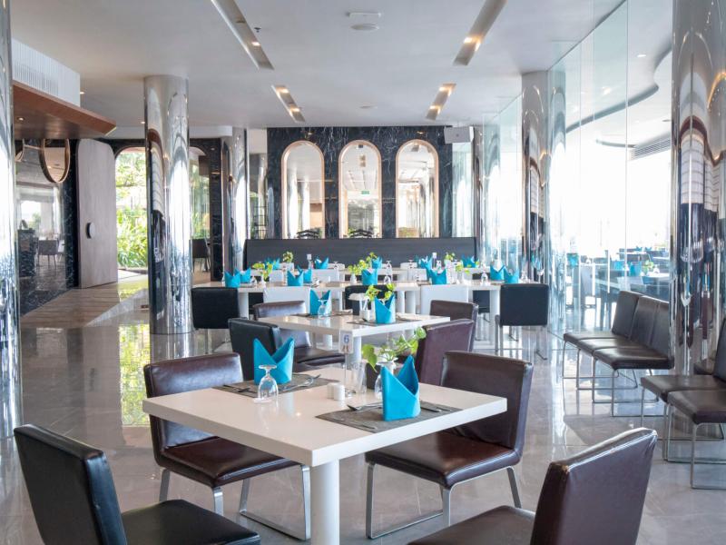 Ramada Plaza Menam Riverside Bangkok