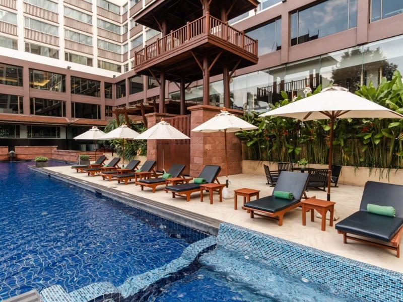 Ramada Plaza Menam Riverside Bangkok
