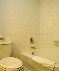 Отель Ramada Plaza Pudong Китай, Шанхай, фото 24