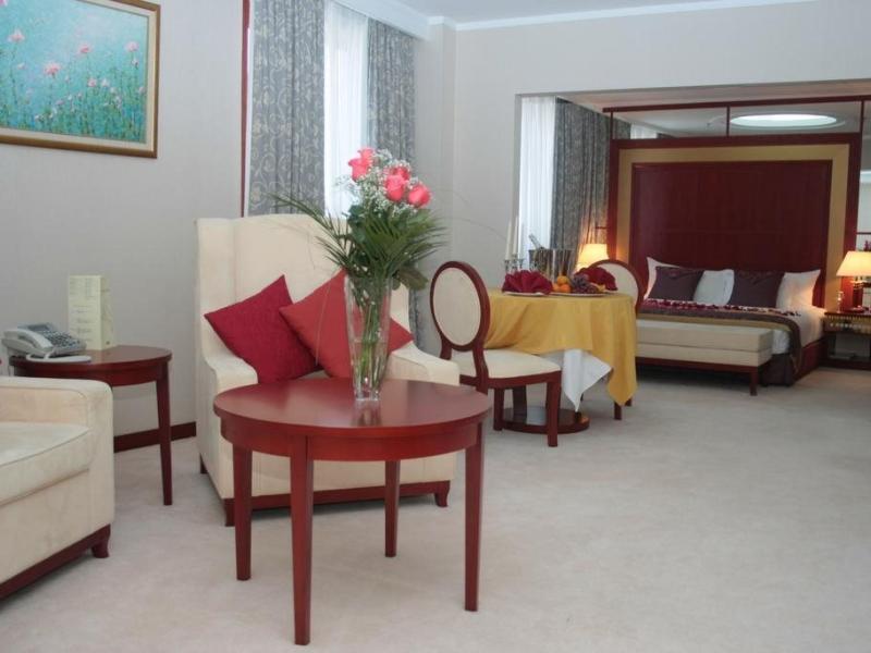 Ramada Plaza Sakhalinsk