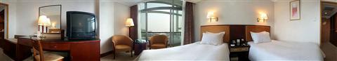 Ramada Pudong Airport