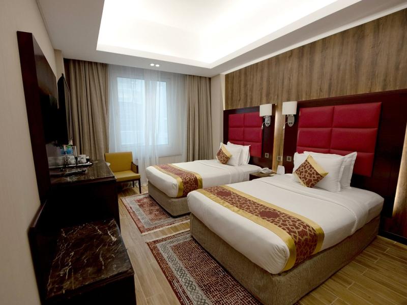 Ramee Guestline Hotel, Qurum