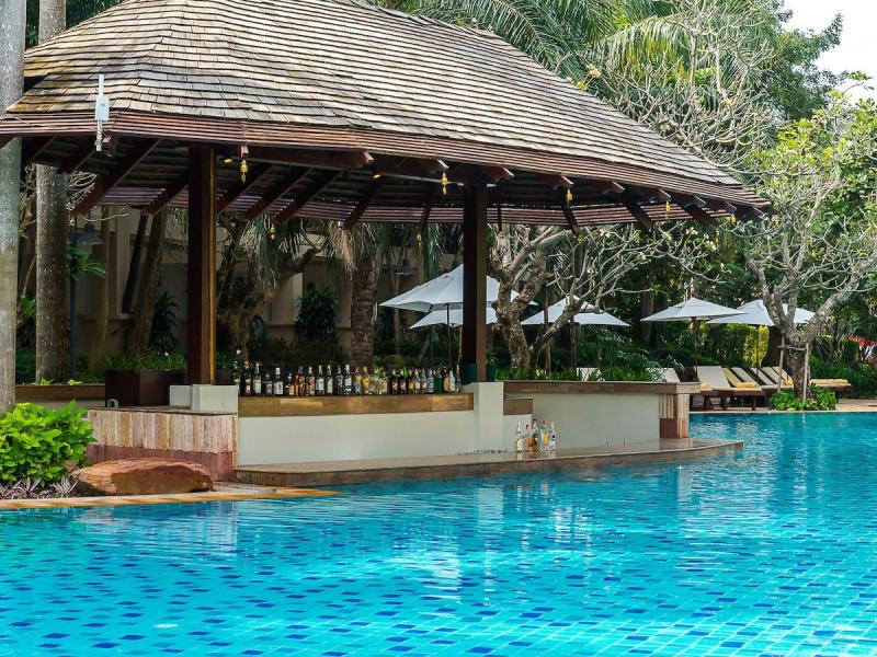 Ravindra Beach Resort & Spa