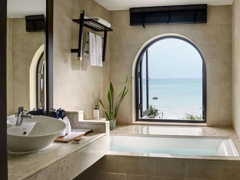 Rawi Warin Resort & Spa