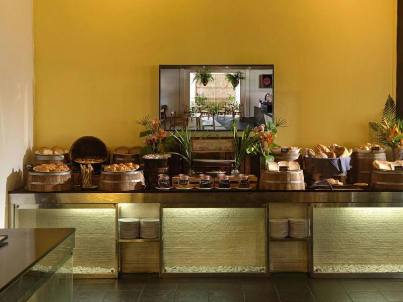 Rawi Warin Resort & Spa