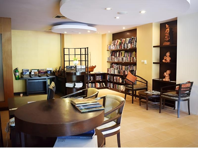 Rawi Warin Resort & Spa