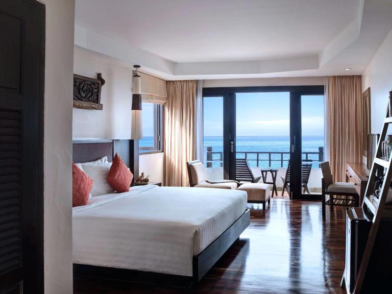 Rawi Warin Resort & Spa