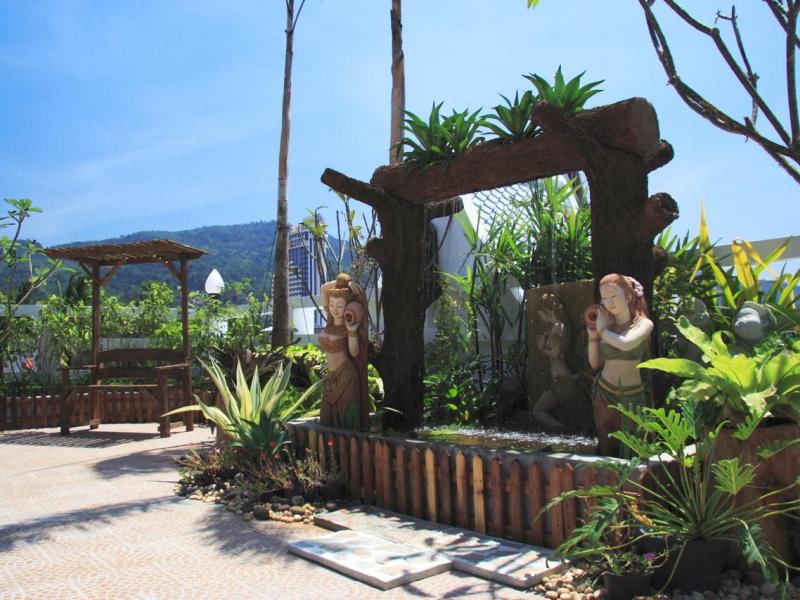 Rayaburi Hotel Patong