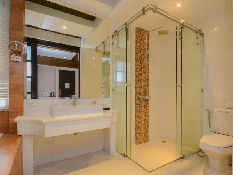 Rayaburi Hotel Patong