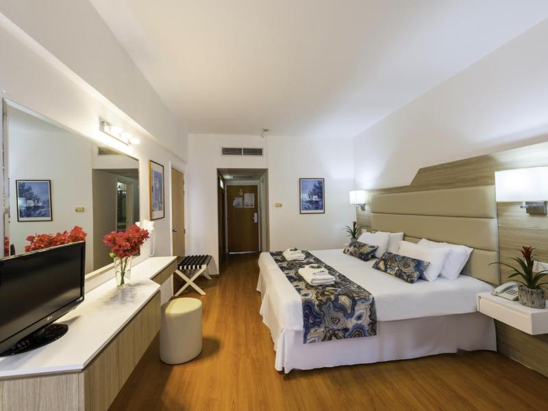 Ascos Coral Beach Hotel