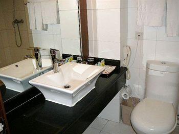 Redwall Hotel Beijing