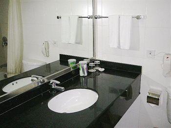 Redwall Hotel Beijing