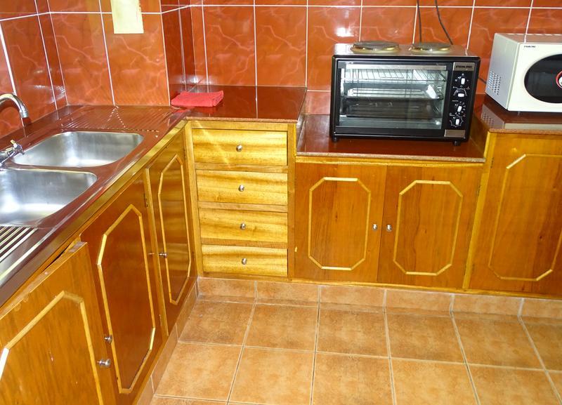 Reef Holidays Apartments