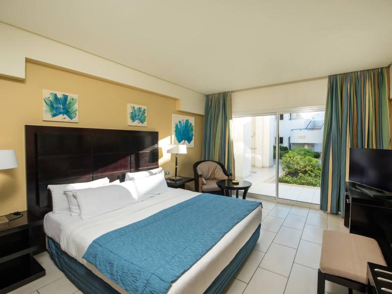 Reef Oasis Blue Bay Resort & Spa