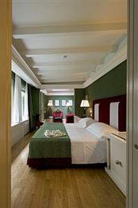 IH Hotels Milano Regency