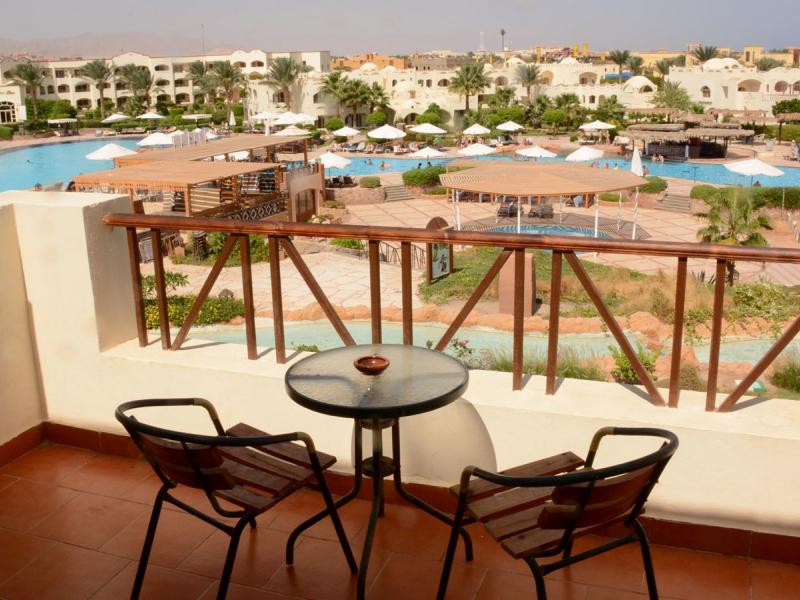 Regency Plaza Aqua Park & SPA