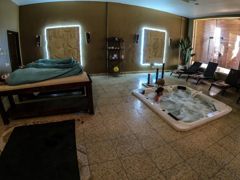 Regency Plaza Aqua Park & SPA