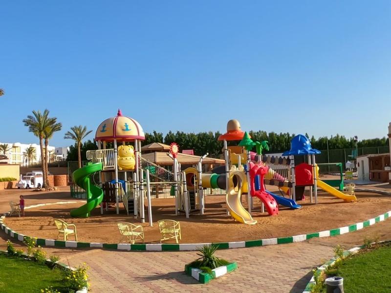Regency Plaza Aqua Park & SPA