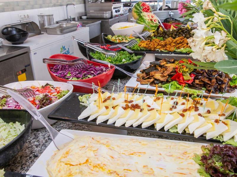 Jura Hotels Ada Beach