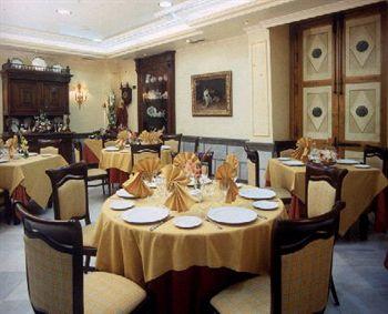 Hotel Reina Cristina