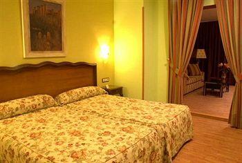 Hotel Reina Cristina