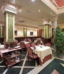 Hotel Reina Cristina