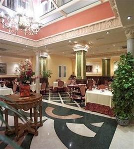 Hotel Reina Cristina