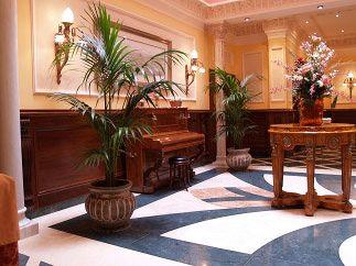 Hotel Reina Cristina
