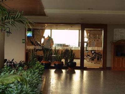 Rembrandt Towers Serviced Apartments