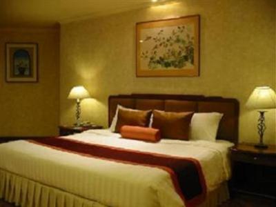 Rembrandt Towers Serviced Apartments