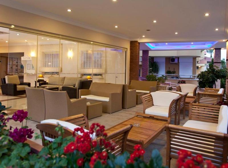 Kleopatra Remi Hotel