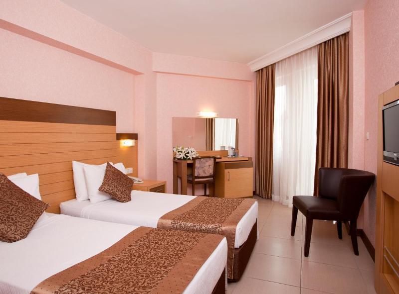 Kleopatra Remi Hotel