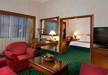 Renaissance East Wing