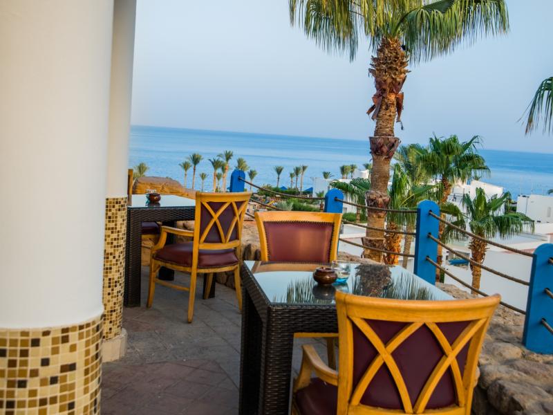 Renaissance Golden View Beach Resort 