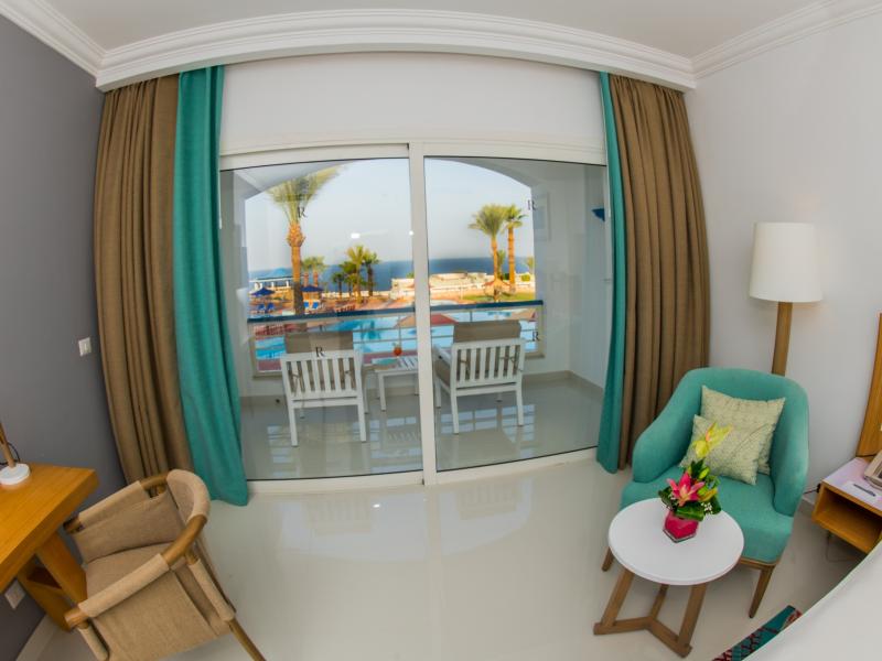 Renaissance Golden View Beach Resort 