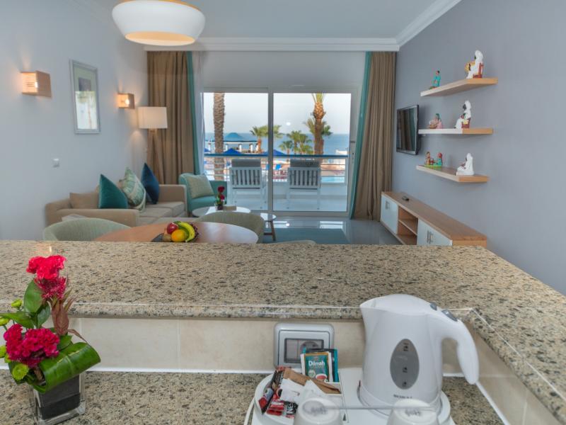 Renaissance Golden View Beach Resort 