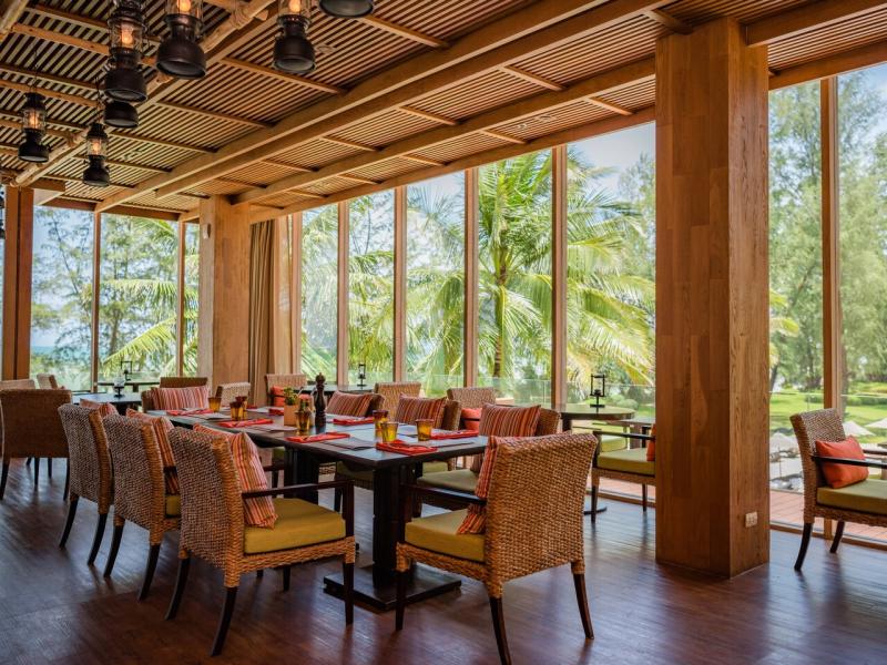 Renaissance Phuket Resort & Spa