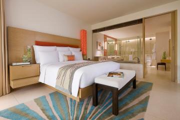 Отель Renaissance Phuket Resort & Spa Таиланд, пляж Май Кхао, фото 34