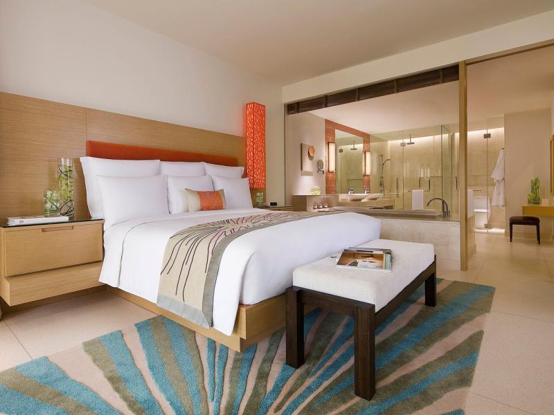 Renaissance Phuket Resort & Spa