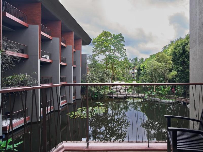 Renaissance Phuket Resort & Spa