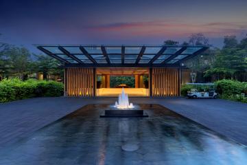 Отель Renaissance Phuket Resort & Spa Таиланд, пляж Май Кхао, фото 6