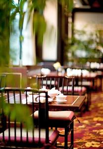 Renaissance Riverside