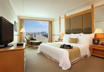 Renaissance Riverside