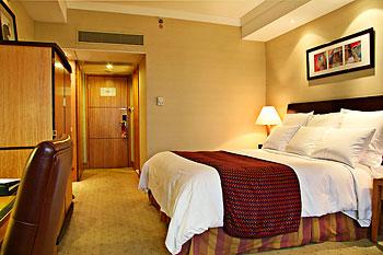 Renaissance Yangtze Shanghai