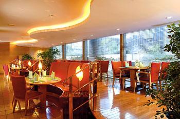 Renaissance Yangtze Shanghai