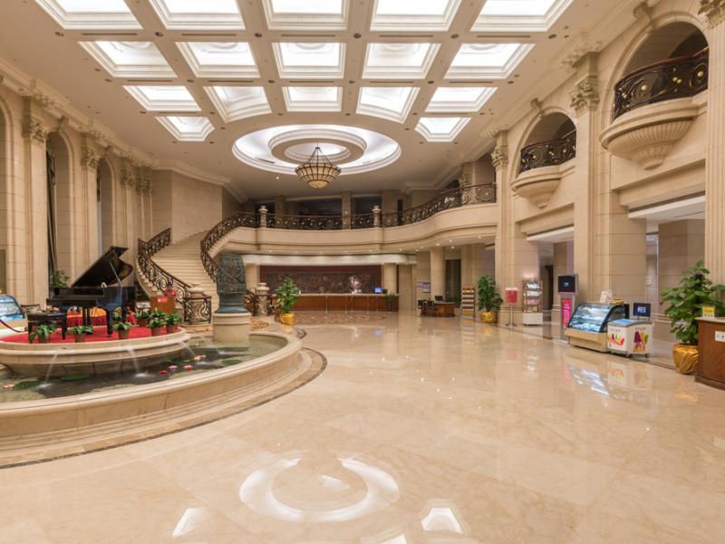 Jinjiang Baohong Hotel Sanya