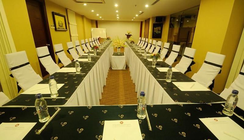 Asian Ruby Luxury Hotel